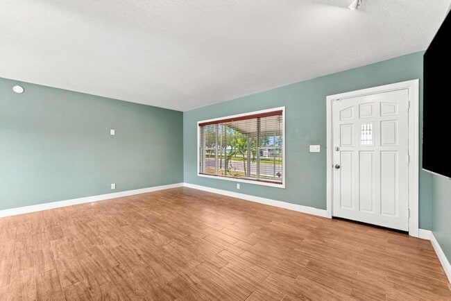 Photo - 1840 54th Ave N
