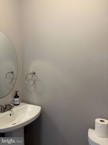 Photo - 3810 Glenview Terrace