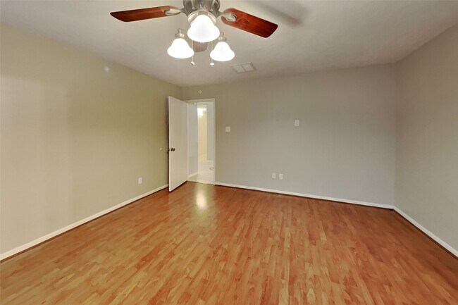 Photo - 24034 Shaw Perry Ln