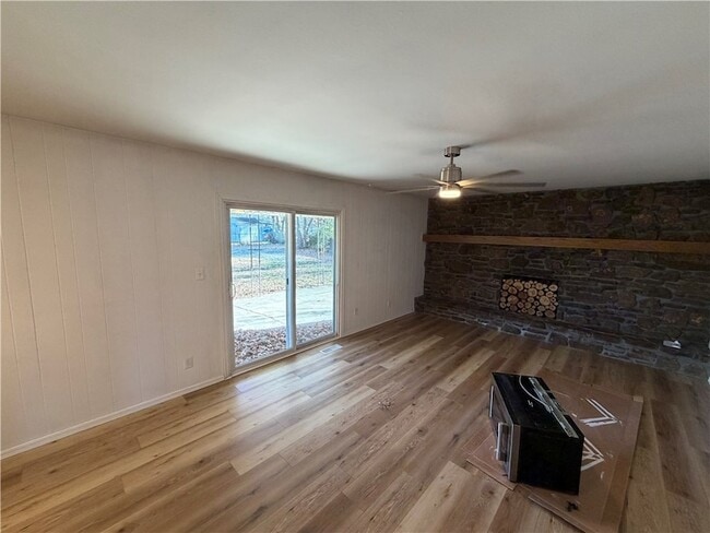 Photo - 2854 N Loxley Ave