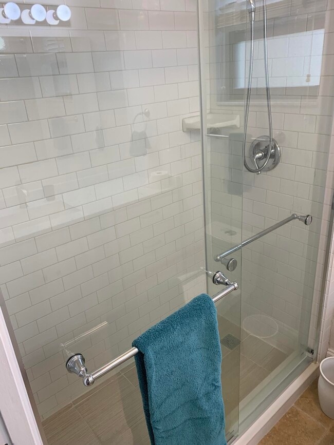 Photo - 11863 Wimbledon Cir Unidad 408