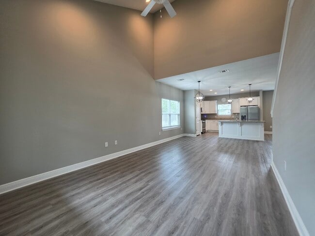2331 Hadleigh Hills Ct