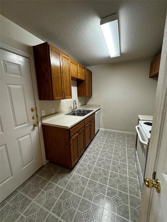 Photo - 8613 Talyne Chaise Cir