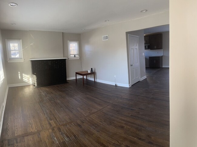 Photo - Rehabbed Spacious 3 BR/2.5 BAHouse - Northwoods