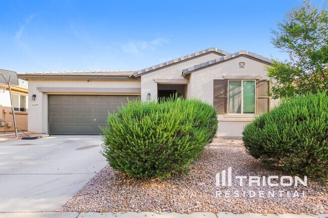 Building Photo - 44409 W Bailey Dr Rental