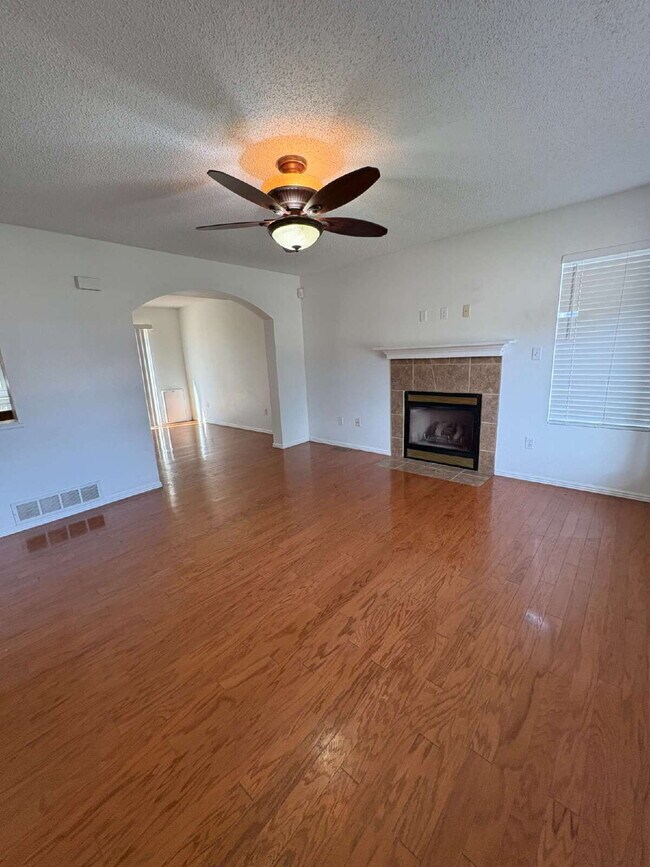 Photo - 4 bedroom - Canoe Creek