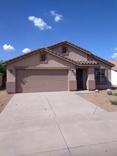 Building Photo - 11346 E Emelita Ave Rental