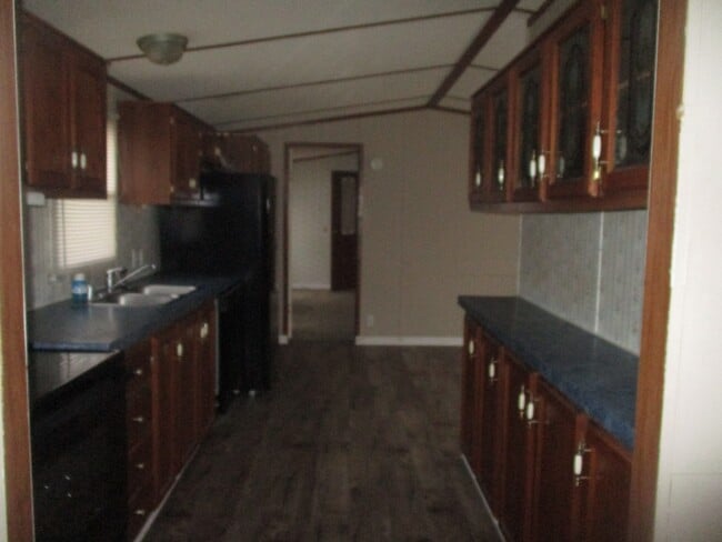 Photo - 146 Zackary St