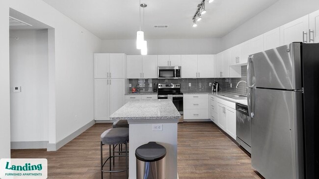 Photo - 4100 Northern Cross Blvd Unidad 1319.1403362