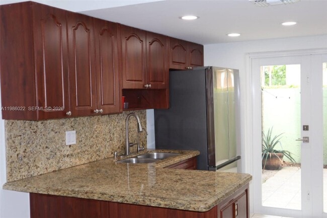 Photo - 10101 W Okeechobee Rd Unit 12101