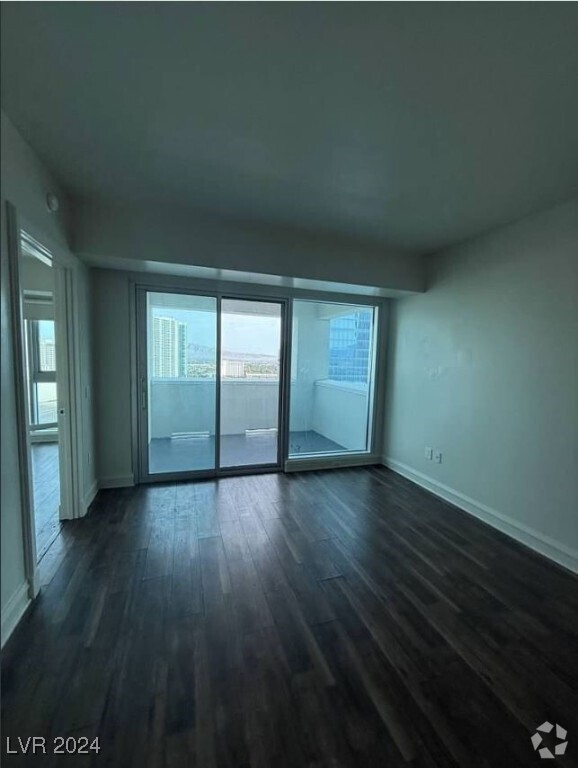 Building Photo - 2700 S Las Vegas Blvd Unit 1707 Rental