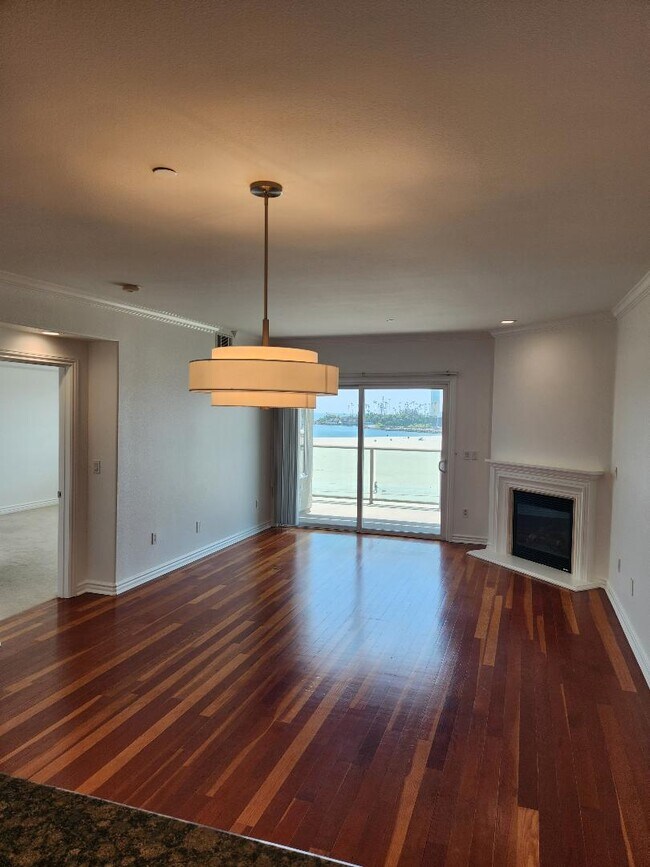 Photo - 1000 E Ocean Blvd Unit 404