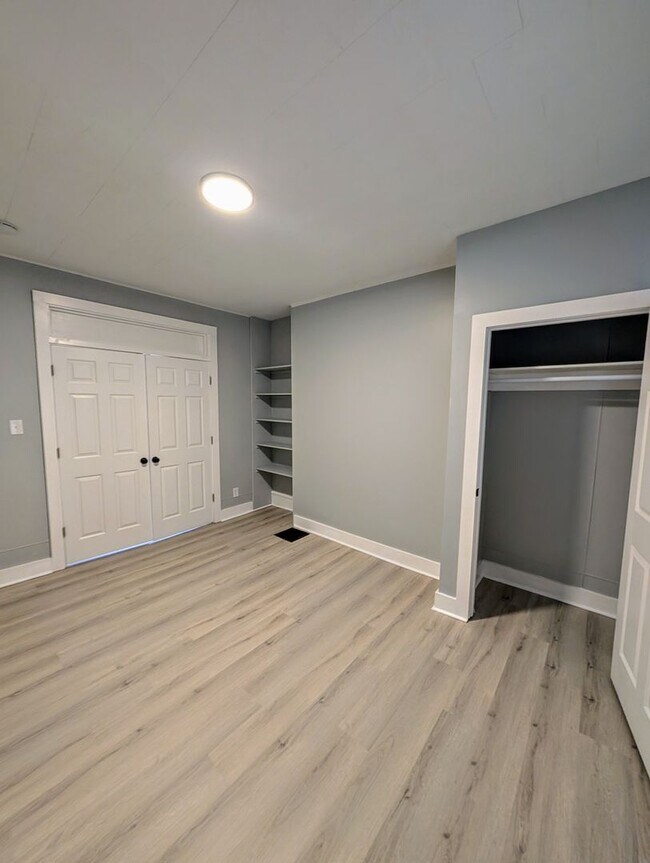 Photo - 1400 W Sycamore St Unit Apt #1