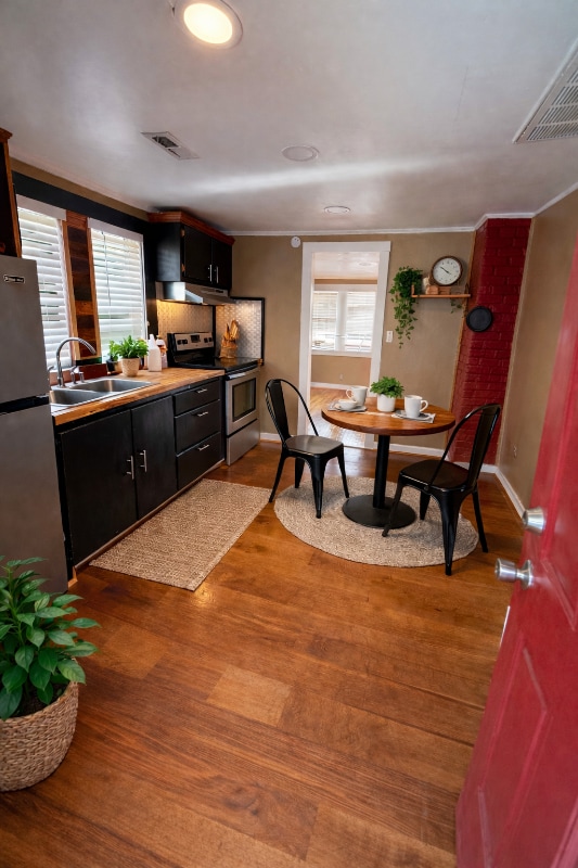 Photo - 2321 Spruill Ave