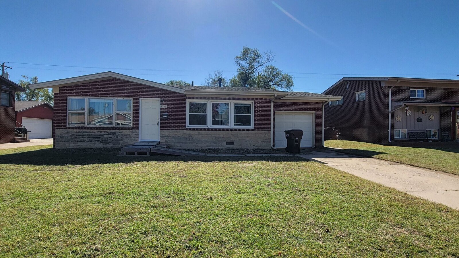 3 bed 1 bath - 3 bed 1 bath