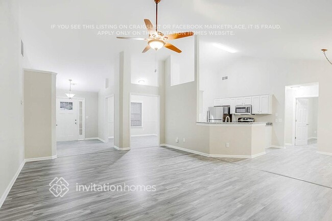 Photo - 63 Legend Creek Cove House