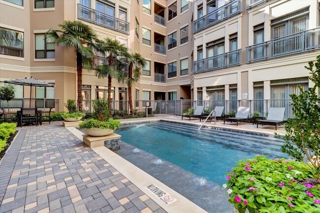 Photo - 1901 Post Oak Blvd Unit 4304