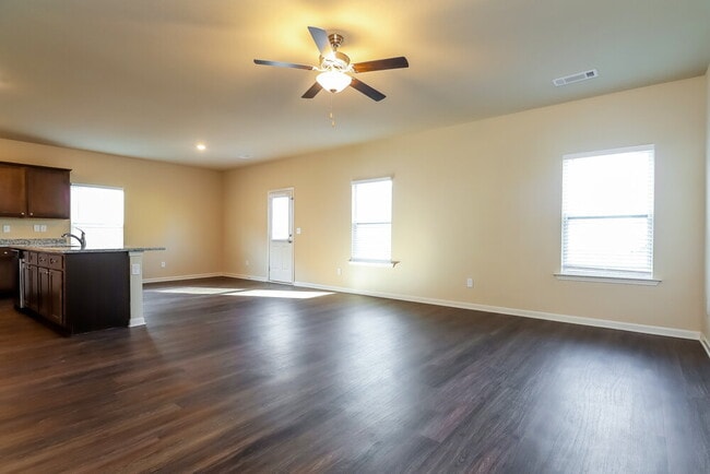 Photo - 4959 Bill Gardner Pkwy