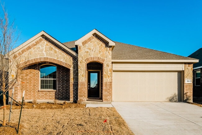 Building Photo - 1114 Daffodil St