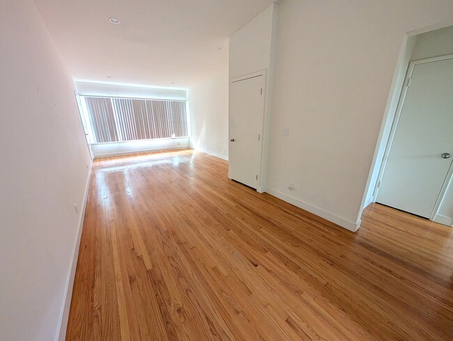 Photo - 1514 Orange Grove Ave Unit 6