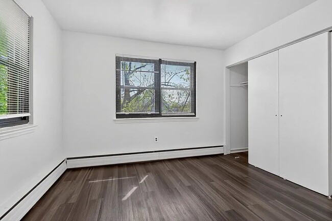 Photo - 1360 Edgewood Ave Unit 1360-B