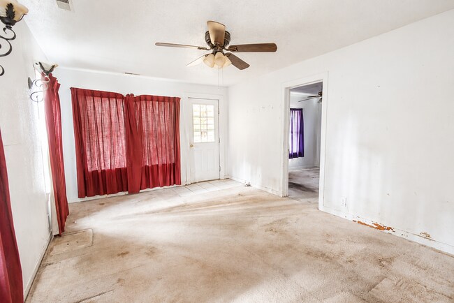 304 W Fort Scott St