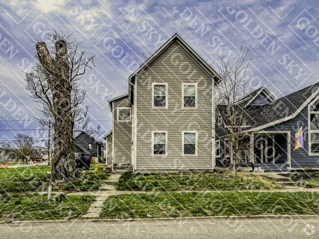 Building Photo - 330 N Randolph St Rental