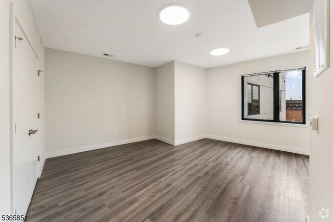 Building Photo - 72 S Essex Ave Unit 408 Rental