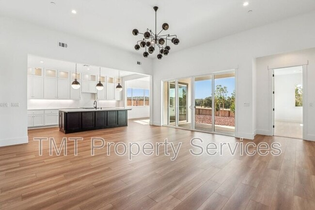 Photo - 1007 Bridger Dr