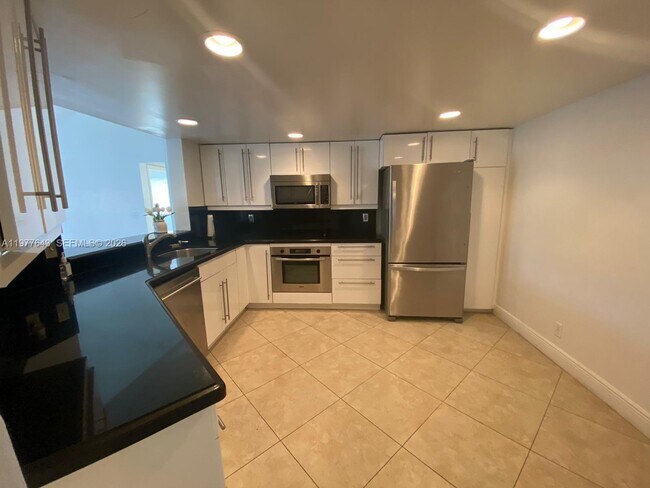 Photo - 9777 Westview Dr Unit 1120
