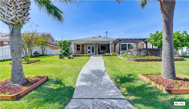 Photo - 125 Windward Passage St