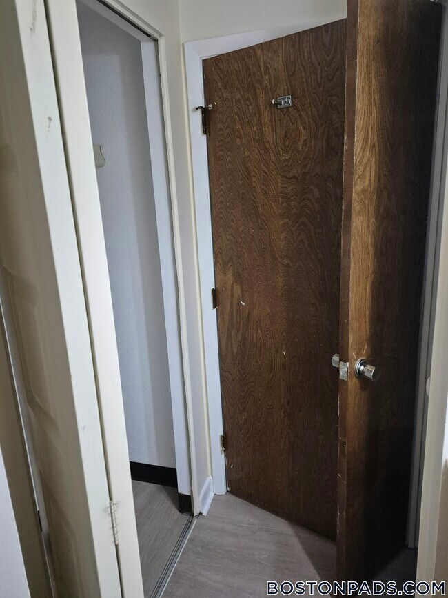 Photo - 385 Massachusetts Ave Unidad 55