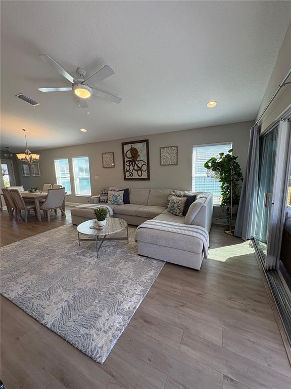 Photo - 12558 Oak Hill Way