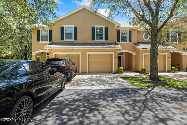 Photo - 5260 Collins Rd Townhome