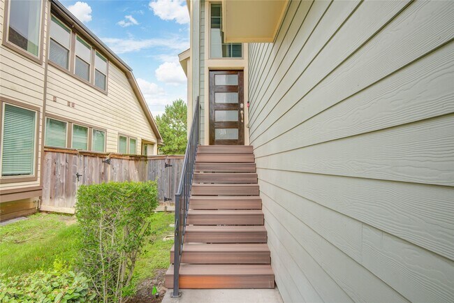 Photo - 16207 Northern Cardinal Ln