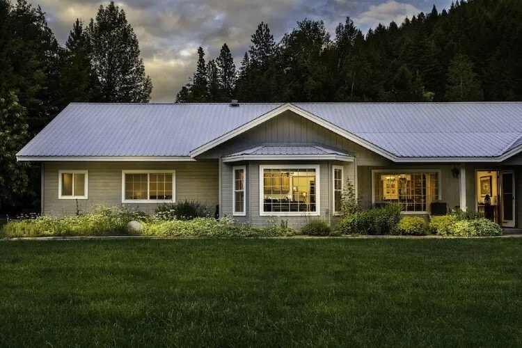 Photo - 24 Adler Bach Ln