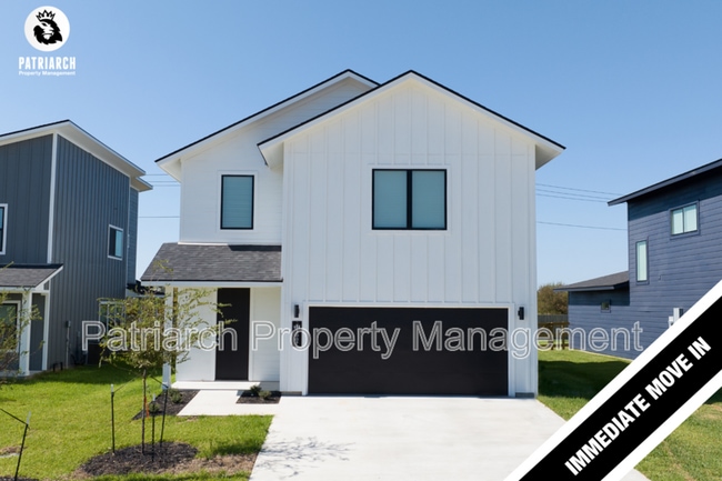 Building Photo - 3007 Alpha Wolf Ct Rental
