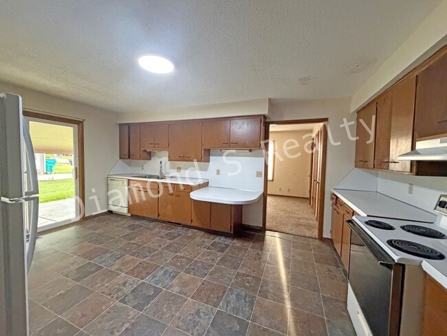 Photo - 2545 South Pl Unidad 2545 S South Place - B