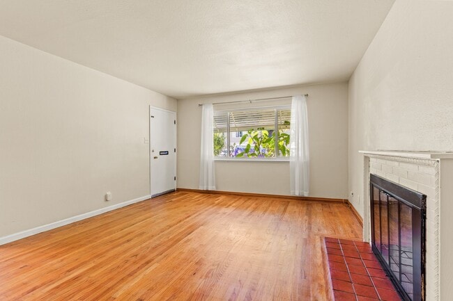 Photo - Charming Castro Valley Retreat with 2-Car ...