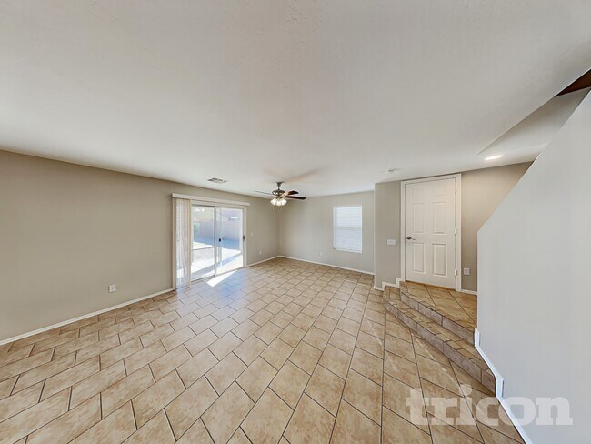 Photo - 999 E Stardust Way