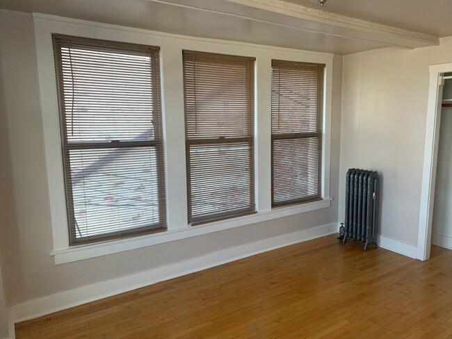 Photo - 111 Broadway Ave Unit #7