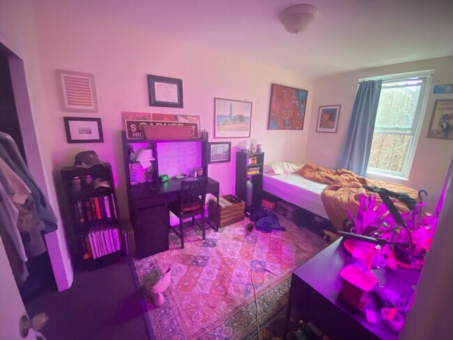 Photo - 20 Aberdeen St Unit 3