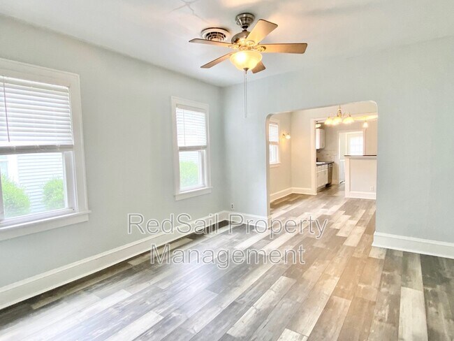 Photo - 221 Cherry Ave