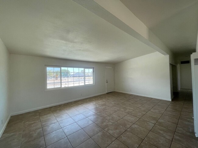 Photo - Modern Living in California City