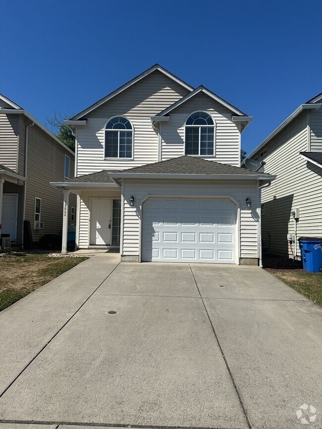 Building Photo - Welcome to this stunning two-story home lo...