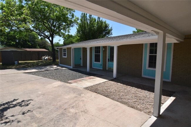 Photo - P1-2913 East 51st Street Austin, TX 78723 Unit B
