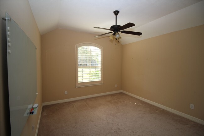 Photo - 1504 Glen Oaks Dr