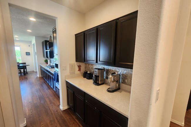 Photo - COMING SOON- 4 bedroom in NW