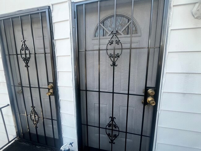 Photo - 1886 Phillips Ave Unit Apt b