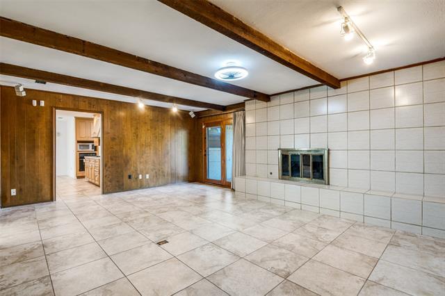 Photo - 1701 Midcrest Dr